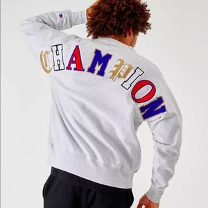 Champion Reverse Weave Crewneck Sweatshirt.